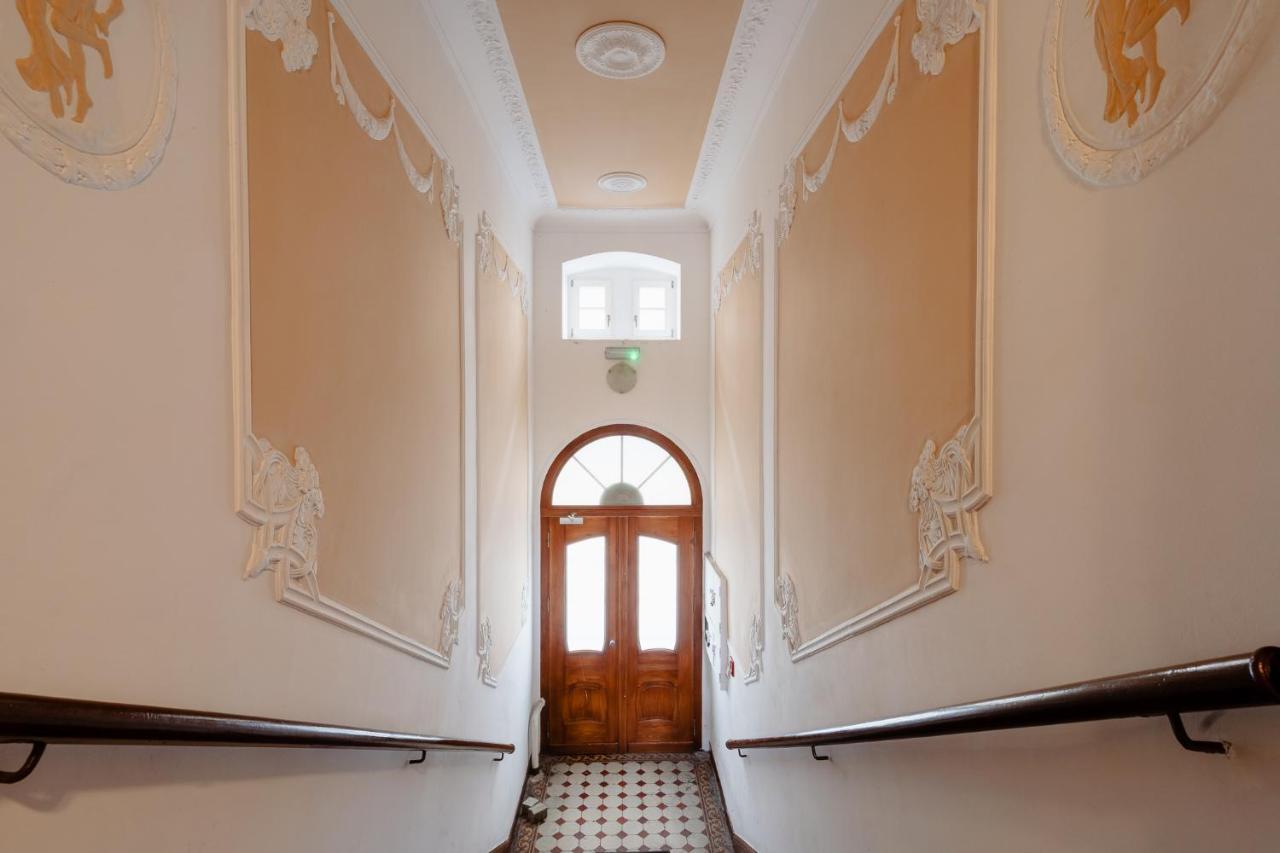 Elegant Very Berry Studios In Poznan Center By Noclegi Renters المظهر الخارجي الصورة